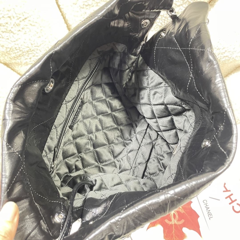Ch**el hobo 22 bags